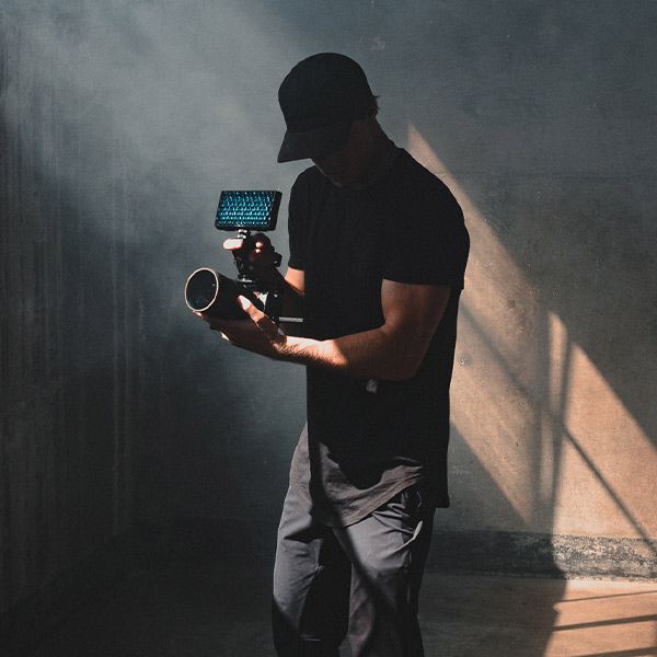 colton-tisch-properbrand